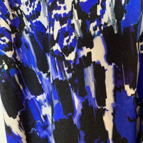 Karen Kane Abstract Tunic Top Small NEW Shark Bite Hem Stretchy - Picture 9 of 12